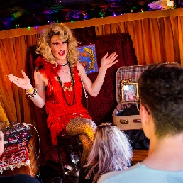 DragQueen bingo show in theater-caravan