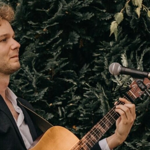 Singer (male) Deventer  (NL) 