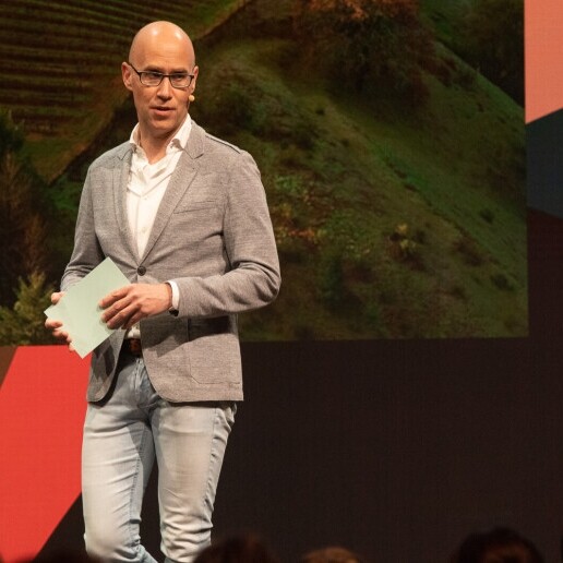 Presenter Amsterdam  (NL) 