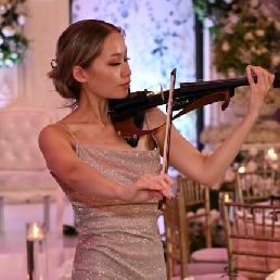 Violinist Marju for your wedding