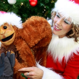 Mister Monkey & Christmas Woman