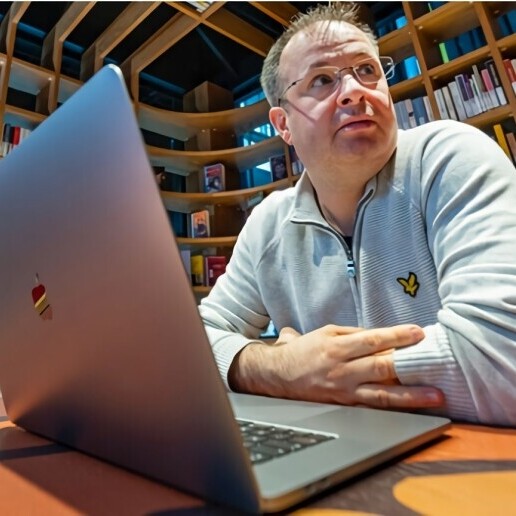 Speaker Waalwijk  (NL) 