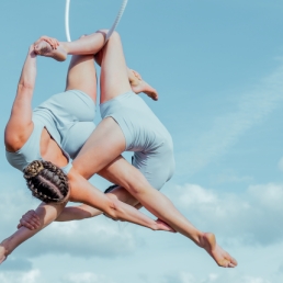 Acrobaat Rotterdam  (NL) Duo aerial hoop act