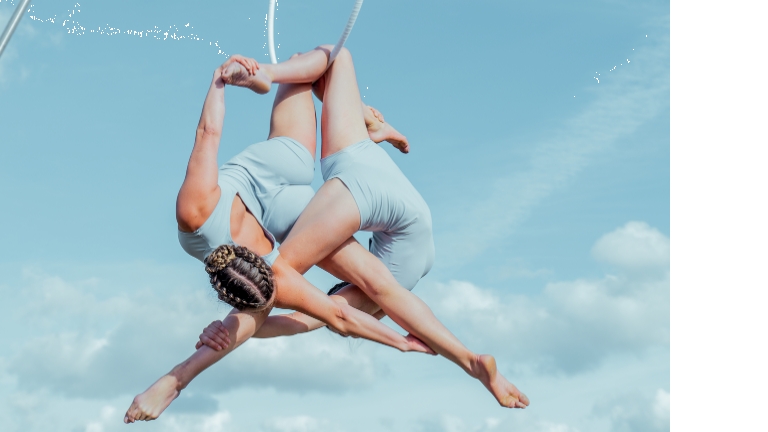 Duo aerial hoop act