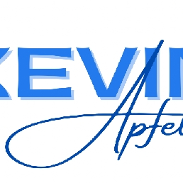 Singer | Kevin Apfel