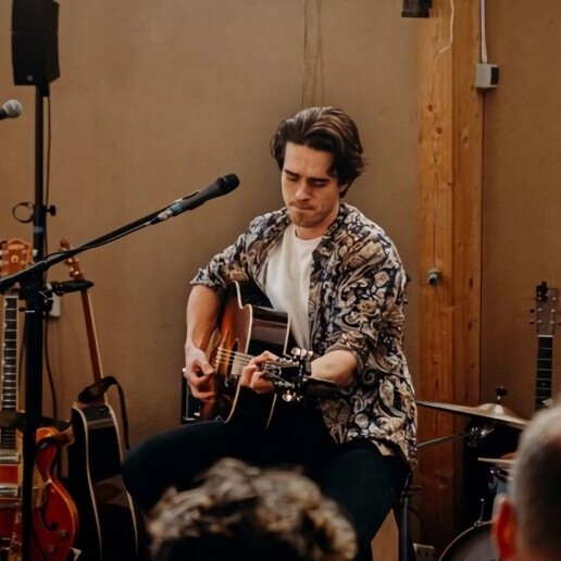 Singer (male) Utrecht  (NL) 