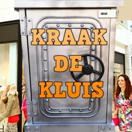 Event show Enschede  (NL) Kraak de kluis consumentenactie