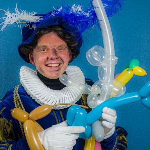 Balloon artist Oosterhout  (Gelderland)(NL) 