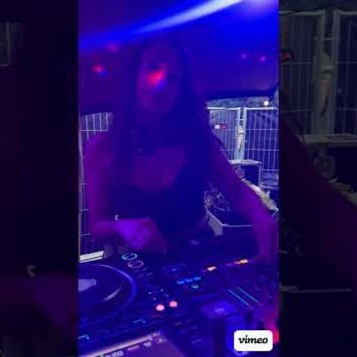 DJ Amsterdam  (NL) 