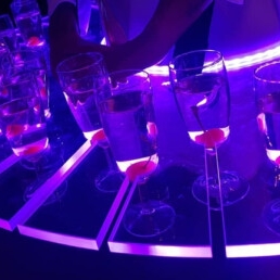 Champagne plate with LED lighting