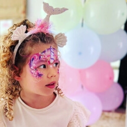 Aunt Tinus Make-Up Parties and Events