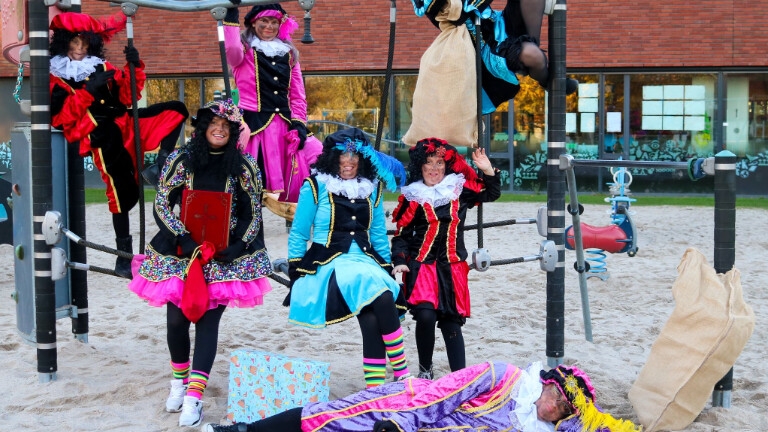 Roetveeg- Pieten met Sinterklaas