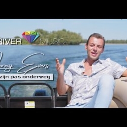 Singer | Jorny Evers