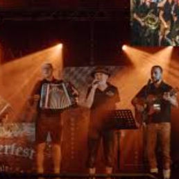 6-mans Oktoberfest band Die Stadlfreunde