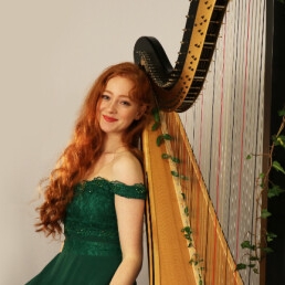 Harpist Nuenen  (NL) Bruiloft harpiste Inge (en zangeres)