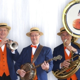 Band Deventer  (NL) Orkest in de kleuren van je huisstijl