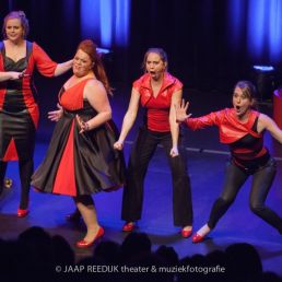 Spreker Arnhem  (NL) De meiden van LOS - Muzikaal cabaret op maat