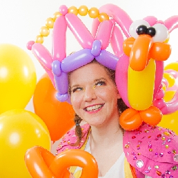 Balloon artist Maasbommel  (NL) Bella Balloon
