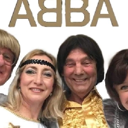 ABBA  TRIBUTE SUPER TROUPER