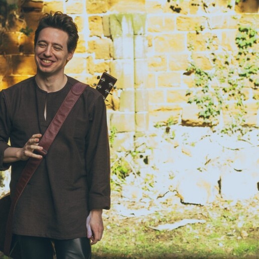 Singer (male) Holsbeek  (BE) 