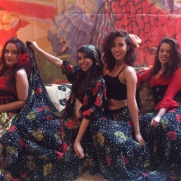 Gipsy Roma dancers for your party