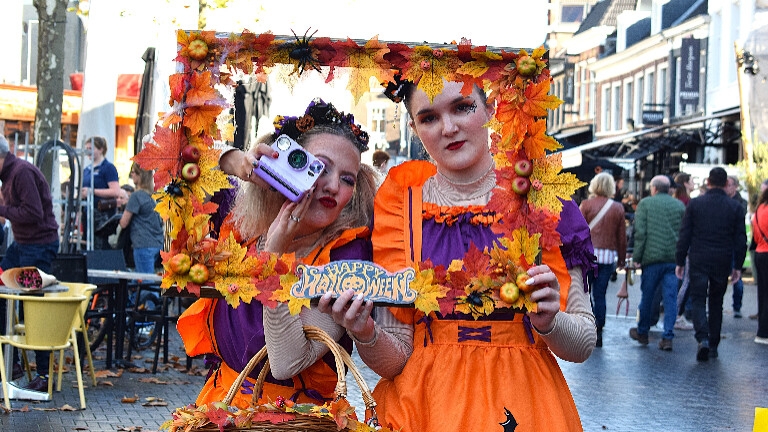 Halloween Polaroid Girls