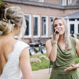 Singer (female) Eindhoven  (NL) Singer Steffi Ras
