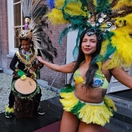 Danser Amsterdam  (NL) Samba danser en danseres show