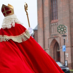 Karakter/Verkleed Wijchen  (NL) Sinterklaas en Pieten fuifje