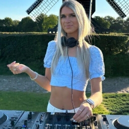 DJ Celiá