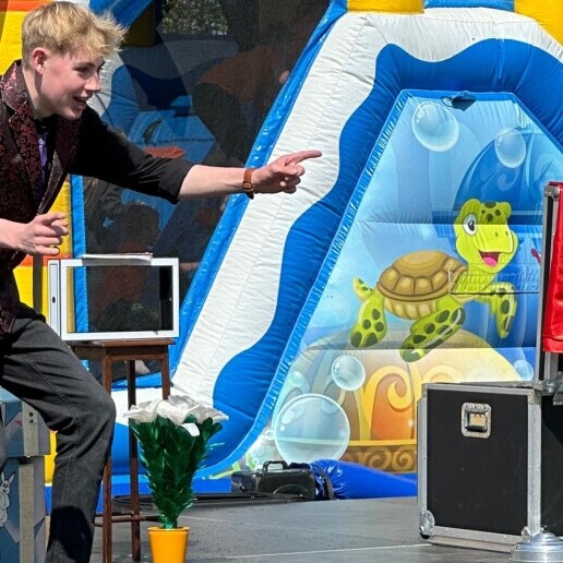 Magician Kampen  (NL) 