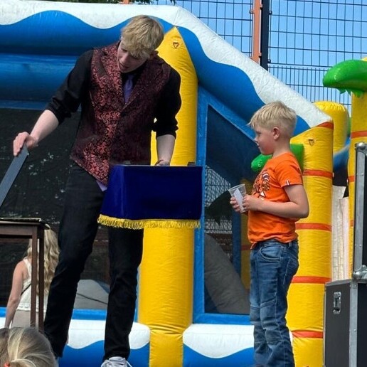 Magician Kampen  (NL) 