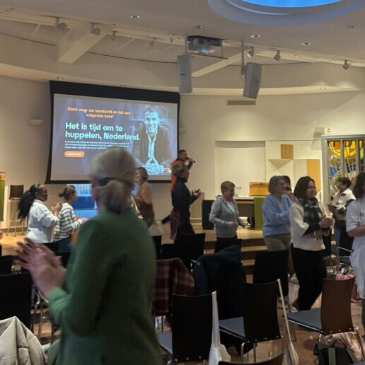 Speaker De Lier  (NL) 