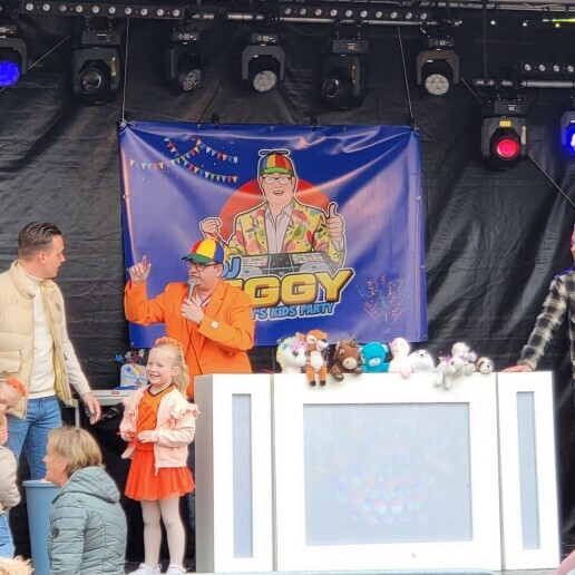 Kids show Apeldoorn  (NL) Eggy’s Kids Party