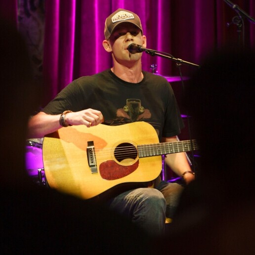 Singer (male) Den Haag  (NL) 