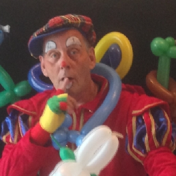 Clown Delft  (NL) Ballonnenfestival met roetveeg opa Piet