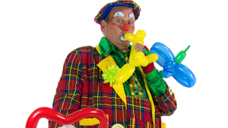 Balloon modeling clown