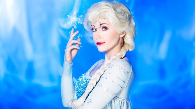 Queen Elsa at your event - princess