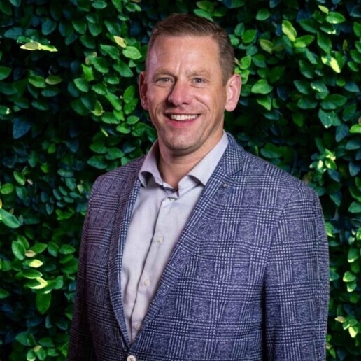 Speaker De Lier  (NL) 