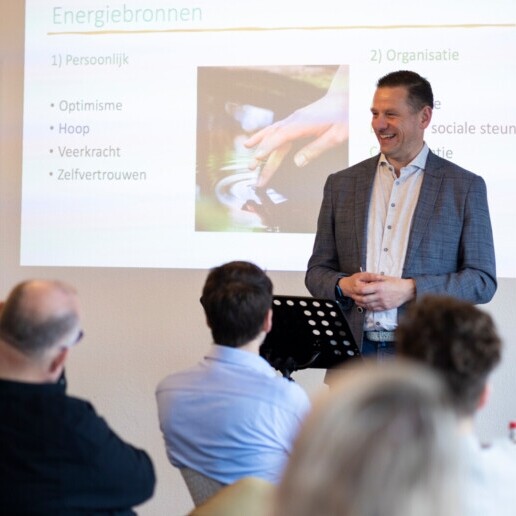 Speaker De Lier  (NL) 