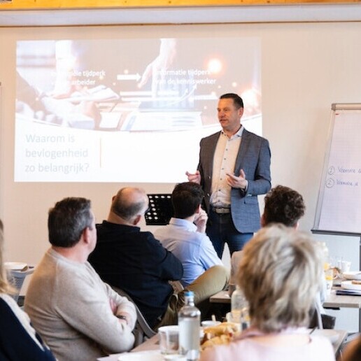 Speaker De Lier  (NL) 