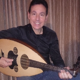 Nabil: acoustic lute and vocals