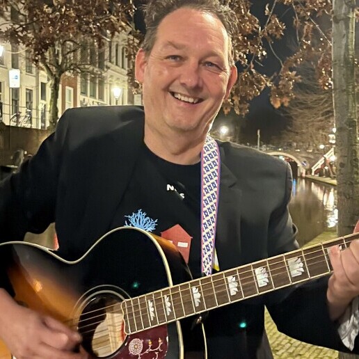 Singer (male) Utrecht  (NL) 