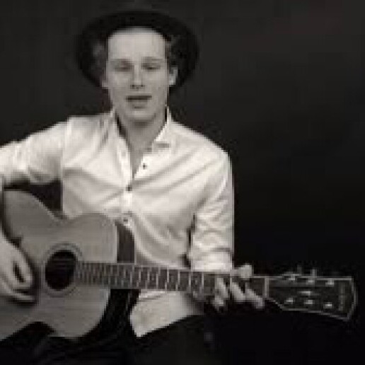 Singer (male) Amsterdam  (NL) 