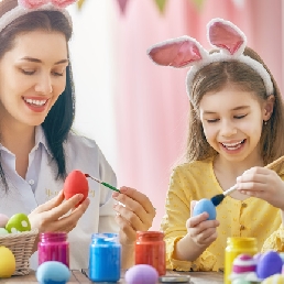 Easter Kids Corner - Nanny service -Easter
