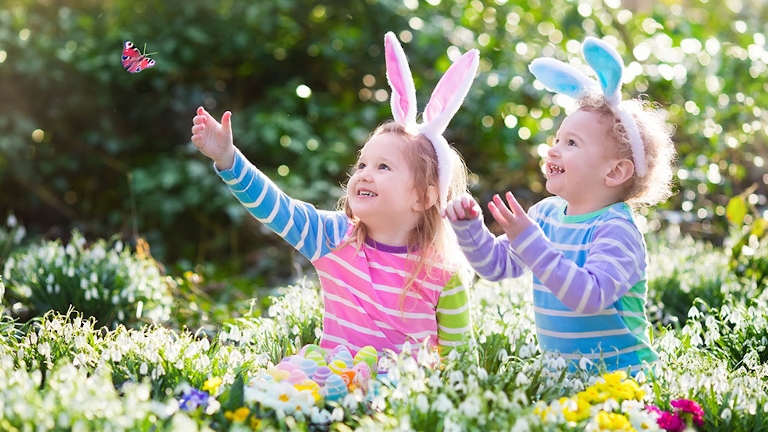 Easter Kids Corner - Nanny service -Easter