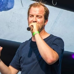 Singer (male) Joure  (NL) Benny Bakker