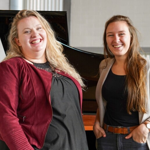 Singer (female) Amersfoort  (NL) 