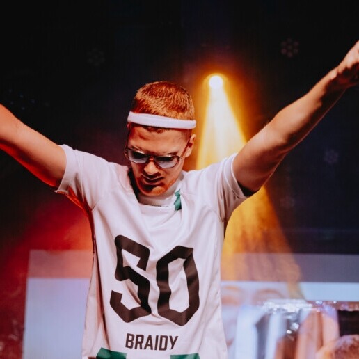 Singer (male) Vlaardingen  (NL) 