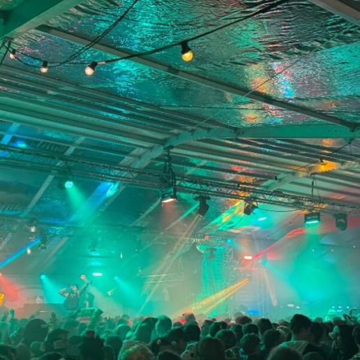 Singer (male) Vlaardingen  (NL) 